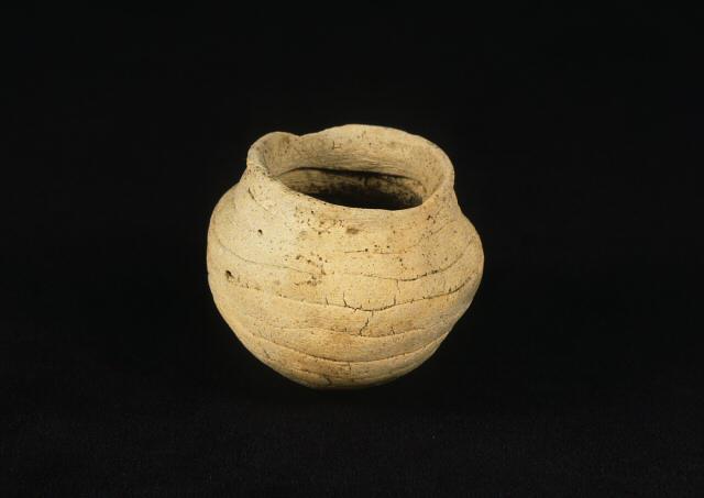 Kayenta Miniature Plain Ware Cooking Olla